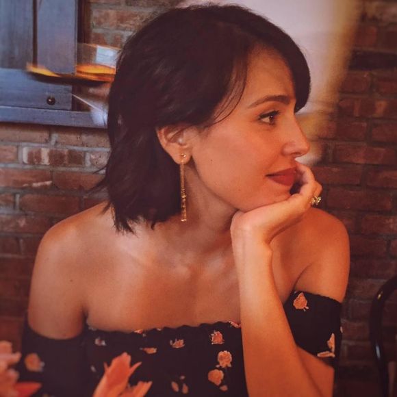 Meet your Posher, Holly - Picture 1 of 1